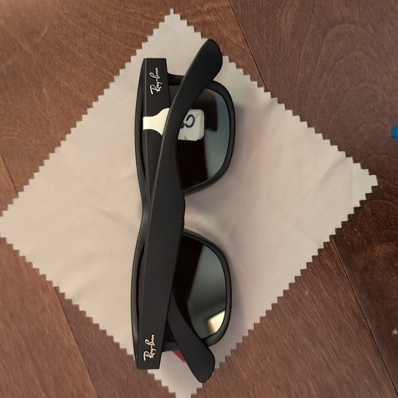 Ray-Ban Justin Color Mix Sunglasses - Picture 4 of 8